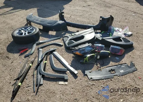 2018 Jeep Compass Latitude z USA, uszkodzony, nr VIN 3C4NJDBB4JT283726